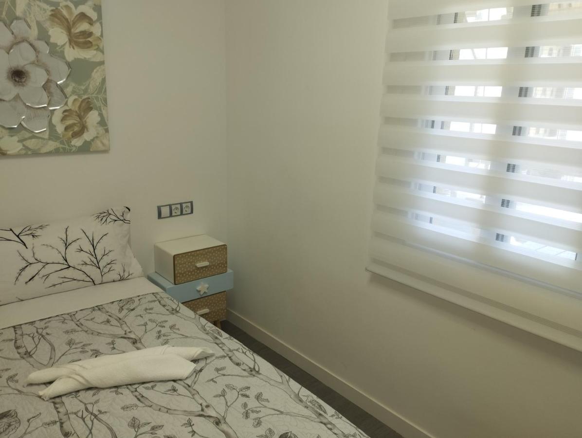 Atico Frente Al Mar Con Parking Para 5 Personas Calafell Exterior photo