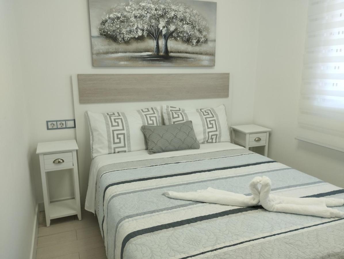 Atico Frente Al Mar Con Parking Para 5 Personas Calafell Exterior photo